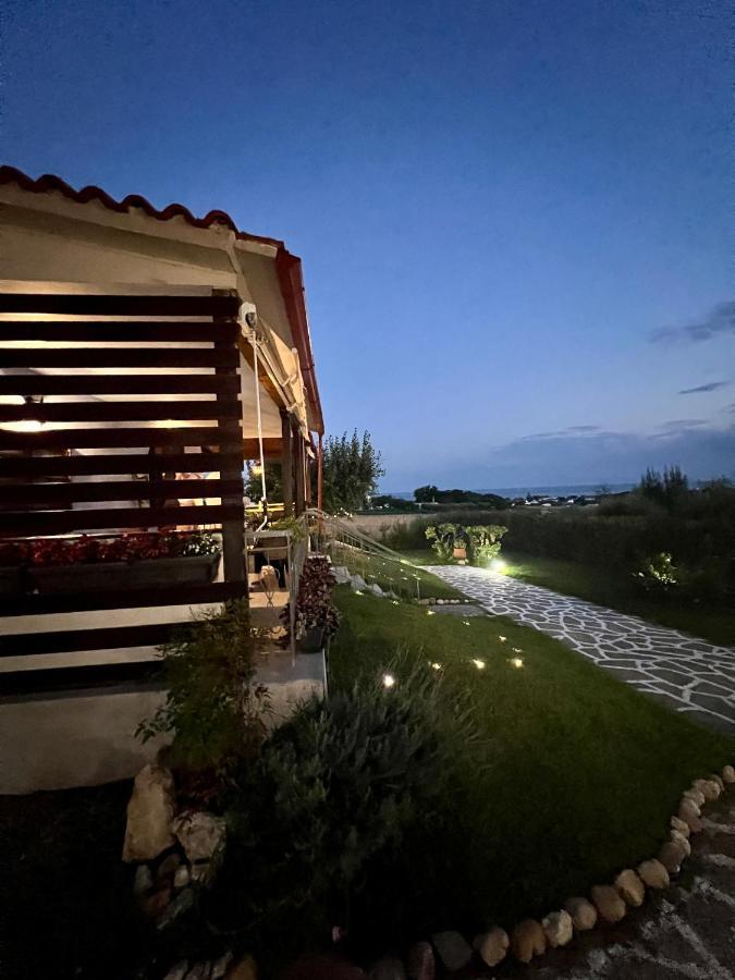 ניאה אירקליה Anastasias Cottage מראה חיצוני תמונה